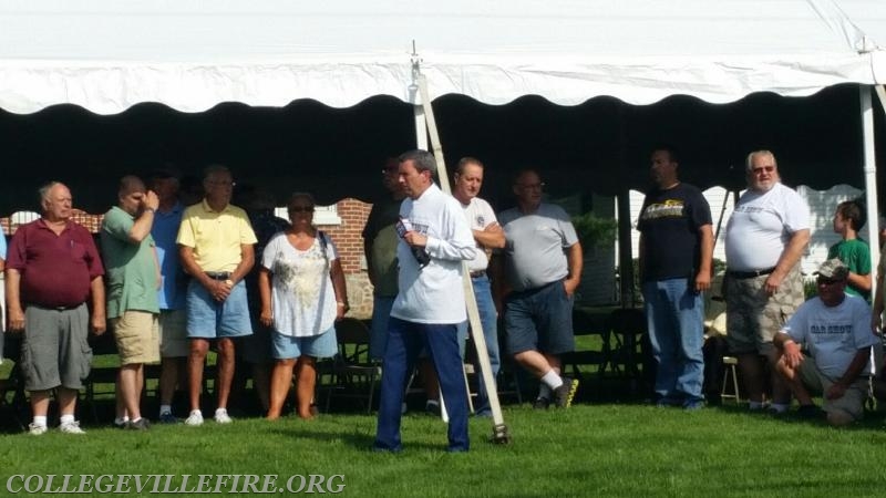 Bob Kelly, Fox 29 Philly firing up the troops.