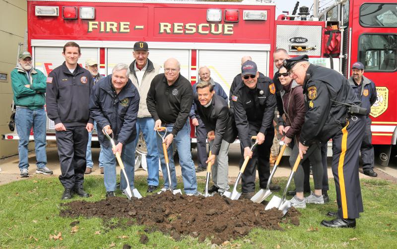Bear Squad, Ursinus College Students who run with the Fire Company